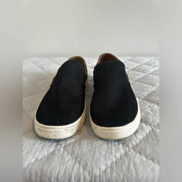 OluKai Pehuea Slip On Loafers BLACK Sz 8.5 - Picture 3 of 8